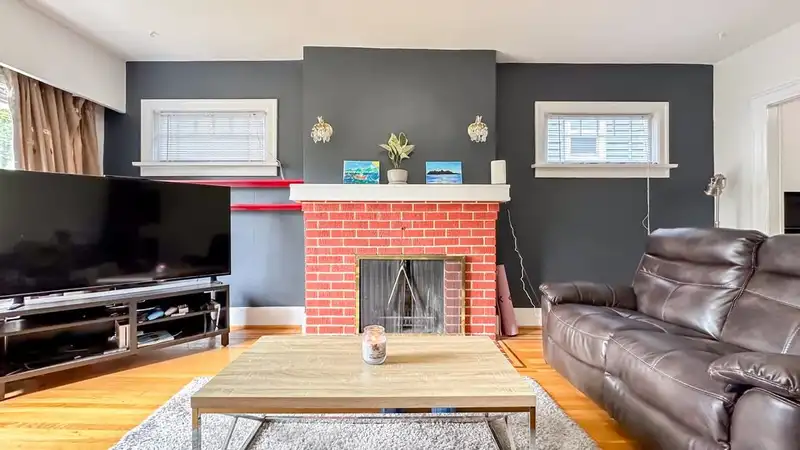 3285 W 8TH AVENUE - photo 4 of 38