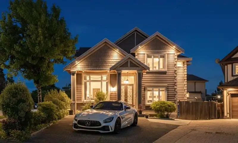 6648 148A STREET - photo 1 of 20