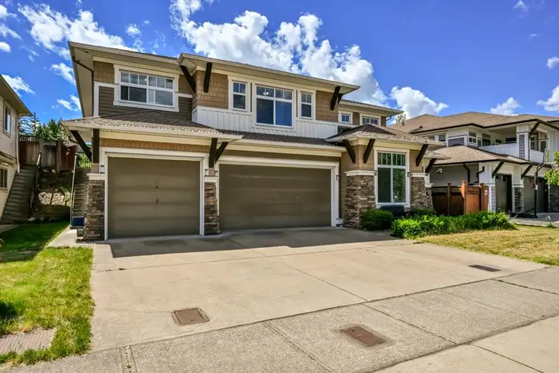 2779 BRISTOL DRIVE - photo 3 of 40