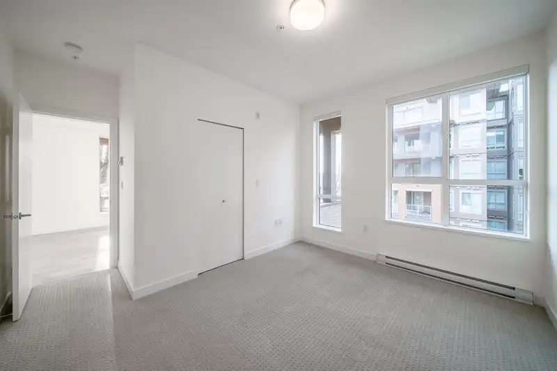 411 7169 14TH AVENUE - photo 2 of 6