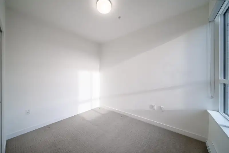 411 7169 14TH AVENUE - photo 3 of 6