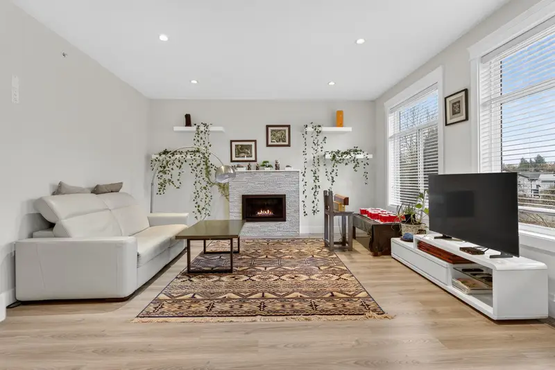 20180 STANTON AVENUE - photo 2 of 25