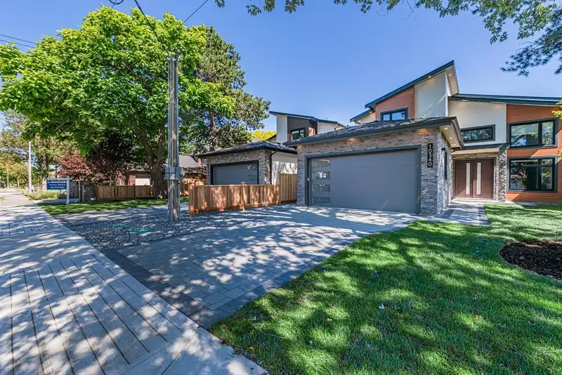 10340 LASSAM ROAD - photo 1 of 36