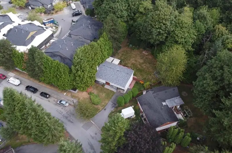 10992 132A STREET - photo 2 of 16
