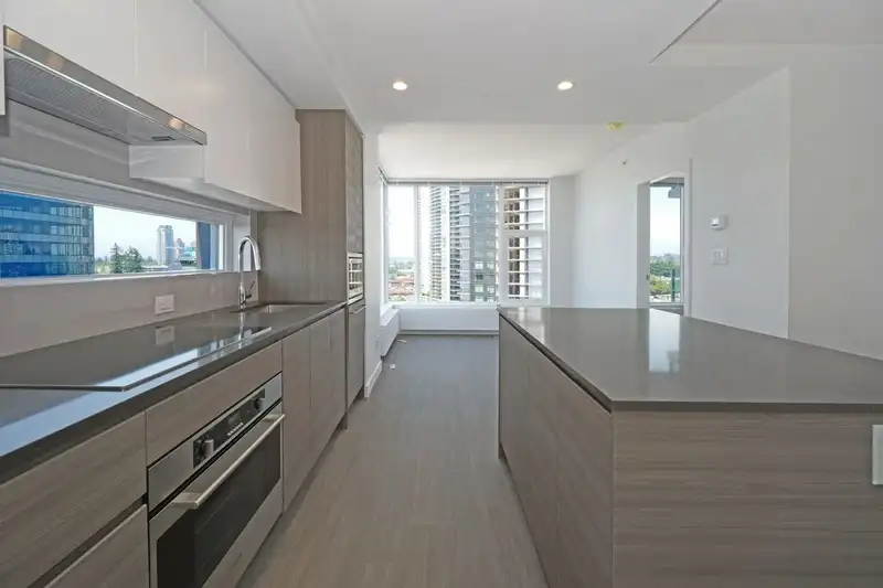 1004 13655 FRASER HIGHWAY - photo 3 of 29