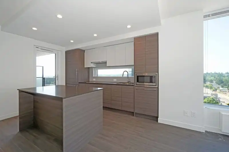 1004 13655 FRASER HIGHWAY - photo 4 of 29