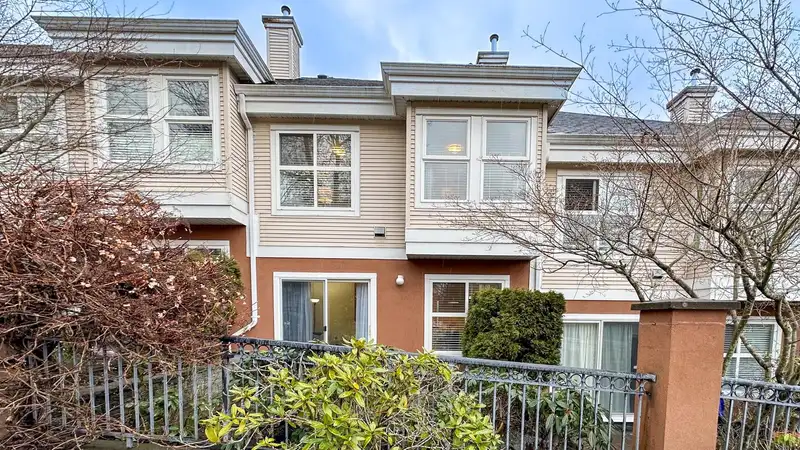 2 7170 ANTRIM AVENUE - photo 2 of 33