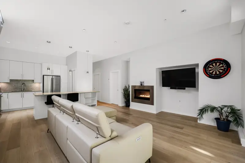 313 41328 SKYRIDGE PLACE - photo 3 of 25