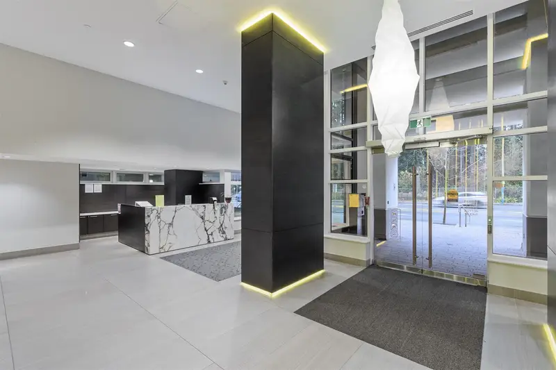 2207 3080 LINCOLN AVENUE - photo 3 of 21