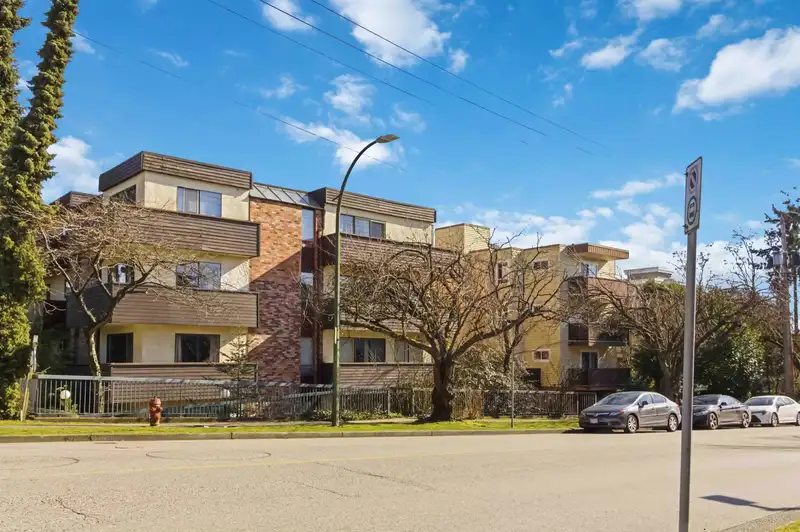 303 1296 W 70TH AVENUE - photo 1 of 14