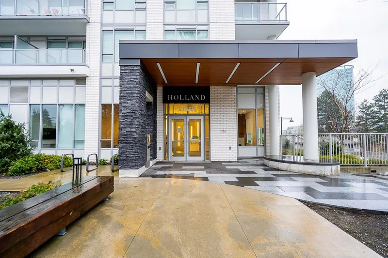 2305 13359 OLD YALE ROAD - photo 2 of 25