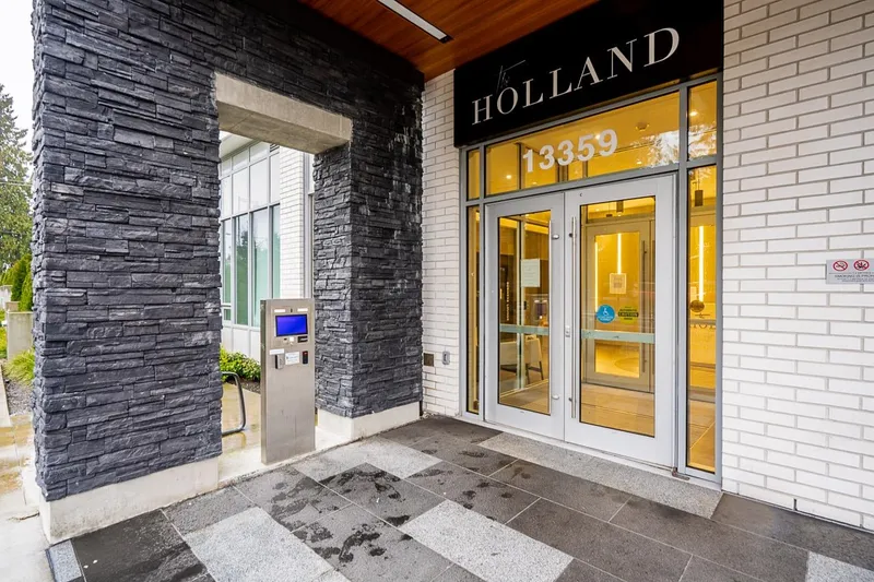 2305 13359 OLD YALE ROAD - photo 3 of 25