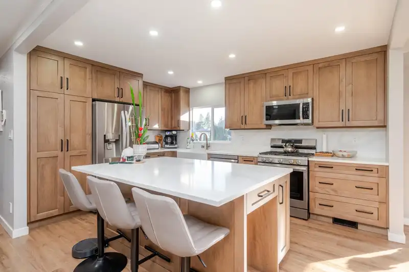 3924 205B STREET - photo 2 of 40