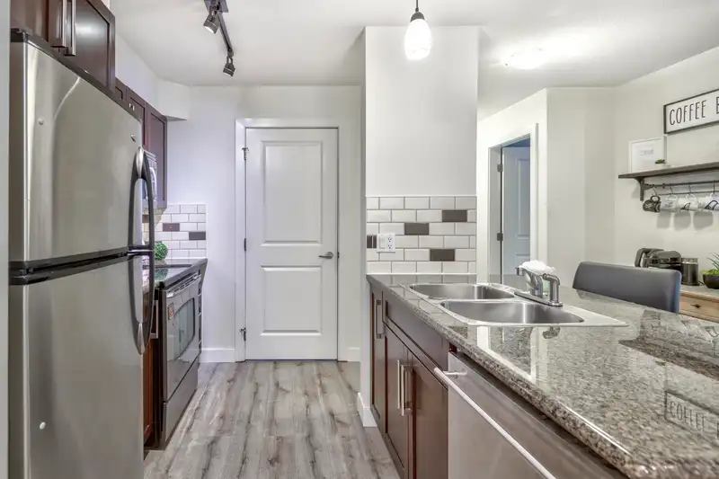 210 2468 ATKINS AVENUE - photo 4 of 32