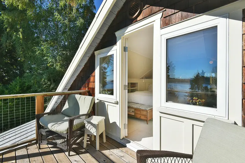 586 BALS LANE - photo 2 of 25