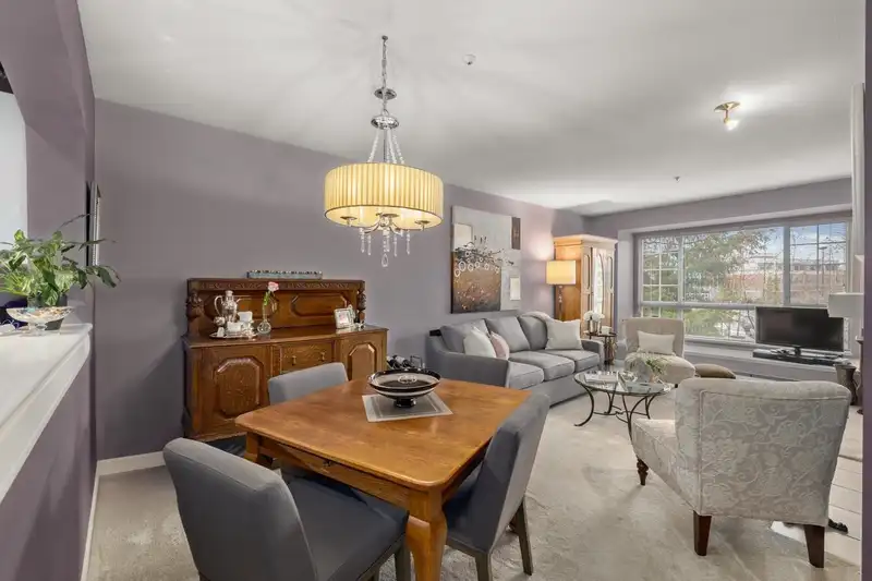 427 1252 TOWN CENTRE BOULEVARD - photo 3 of 24