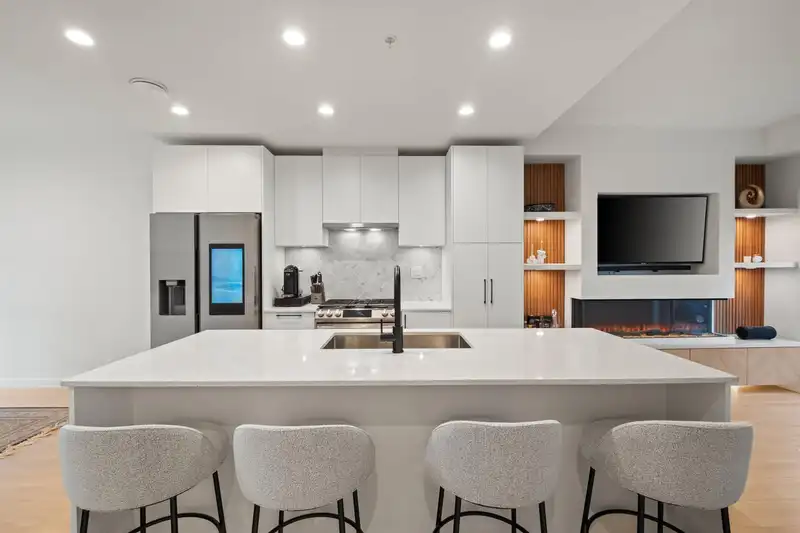 137 535 E 2ND STREET - photo 1 of 27