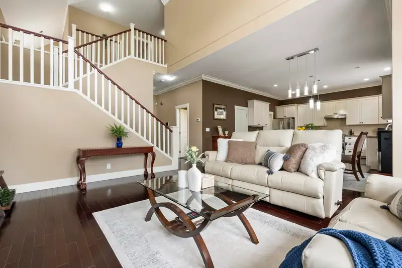 6940 196B STREET - photo 4 of 40