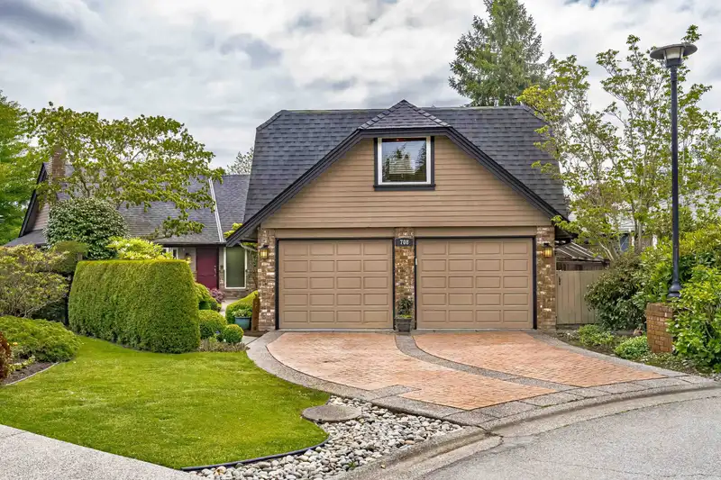 708 JUNIPER PLACE - photo 1 of 40