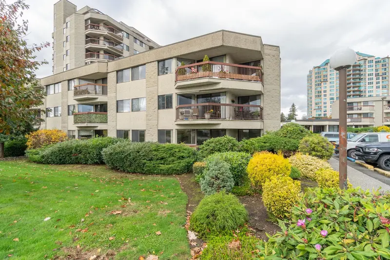 112 31955 OLD YALE ROAD - photo 3 of 25