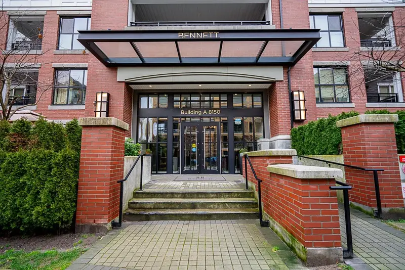 A319 8150 207 STREET - photo 4 of 25