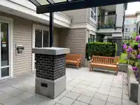 118 9655 KING GEORGE BOULEVARD - thumbnail 3