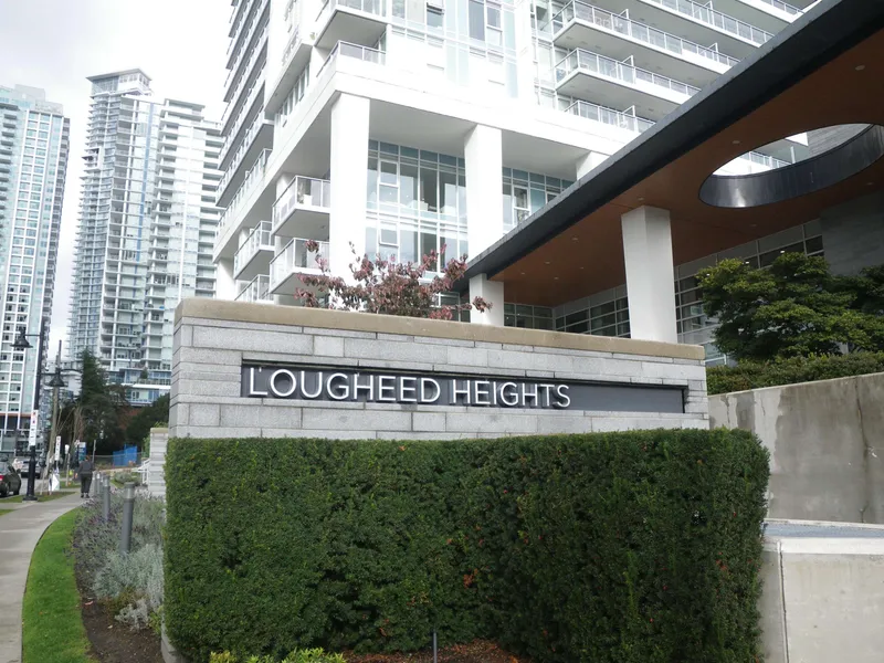 2907 657 WHITING WAY - photo 2 of 25