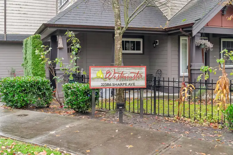 9 22386 SHARPE AVENUE - photo 2 of 28