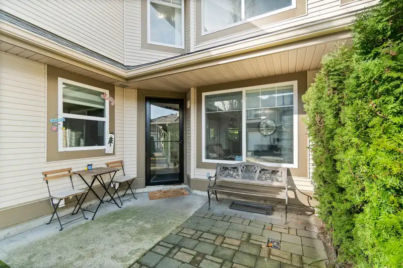 12 8888 151 STREET - photo 4 of 40