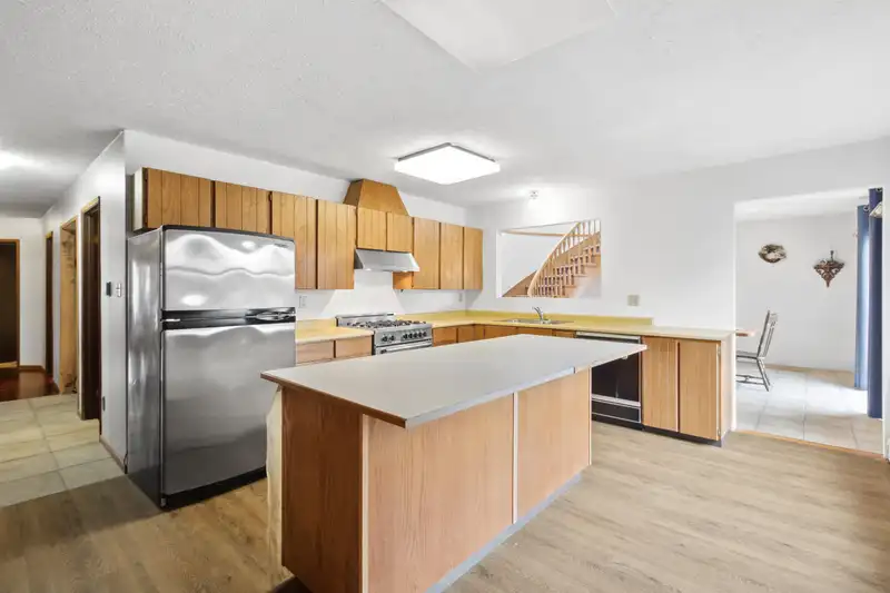 4525 61 STREET - photo 3 of 15