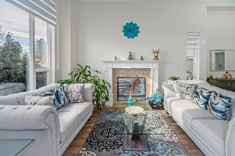 12414 92 AVENUE - photo 4 of 25