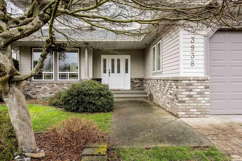 3938 PARADISE PLACE - photo 2 of 40