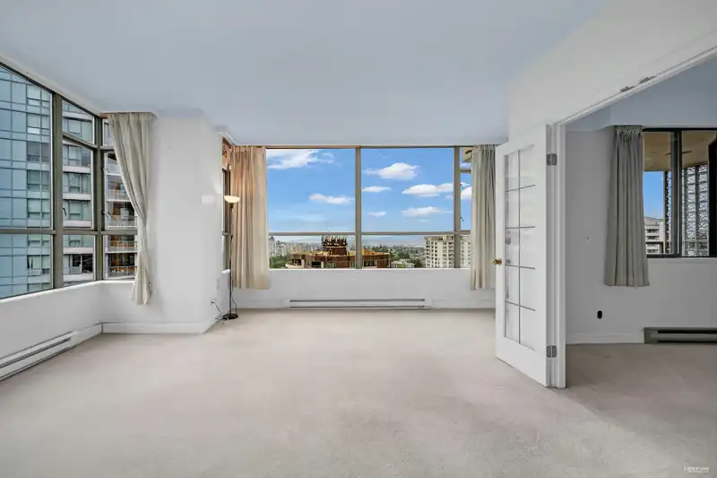1806 5885 OLIVE AVENUE - photo 3 of 21