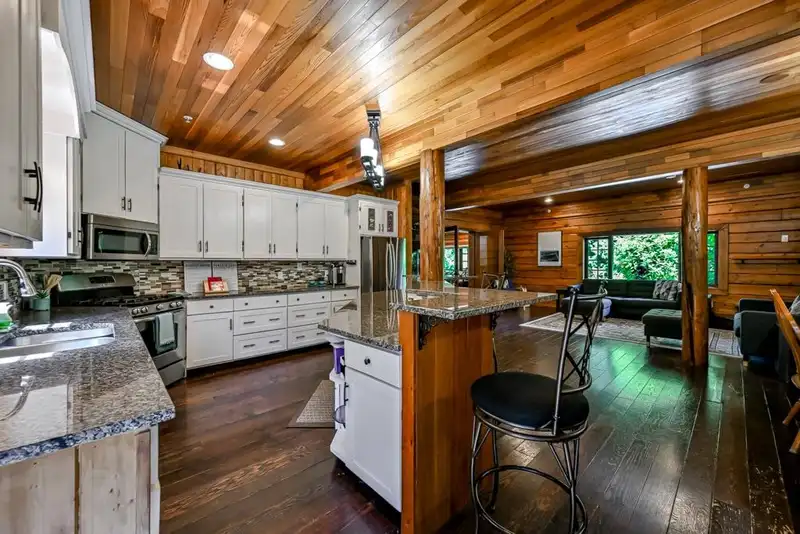 11267 PALMER ROLPH STREET - photo 4 of 40