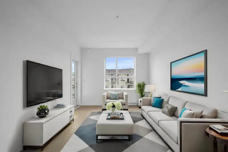 510 20695 EASTLEIGH CRESCENT - photo 1 of 29