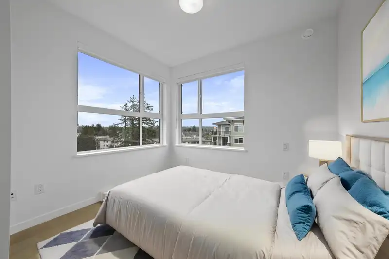 510 20695 EASTLEIGH CRESCENT - photo 3 of 29