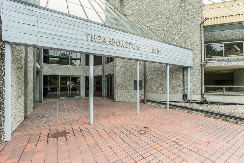 127 8451 WESTMINSTER HIGHWAY - photo 2 of 4