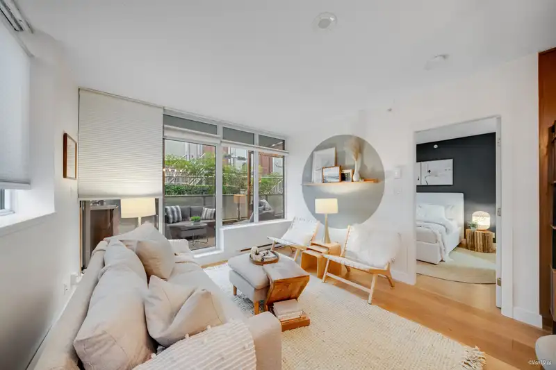 151 250 E 6TH AVENUE - photo 3 of 24