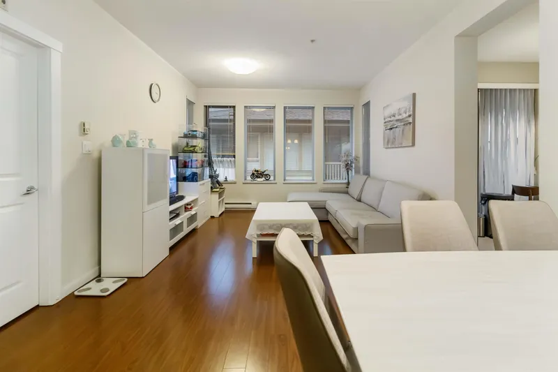 5413 5111 GARDEN CITY ROAD - photo 2 of 24