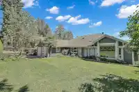 7811 REDROOFFS ROAD - thumbnail 1