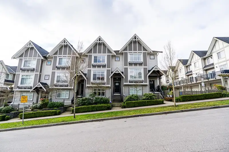 12 6588 195A STREET - photo 3 of 40