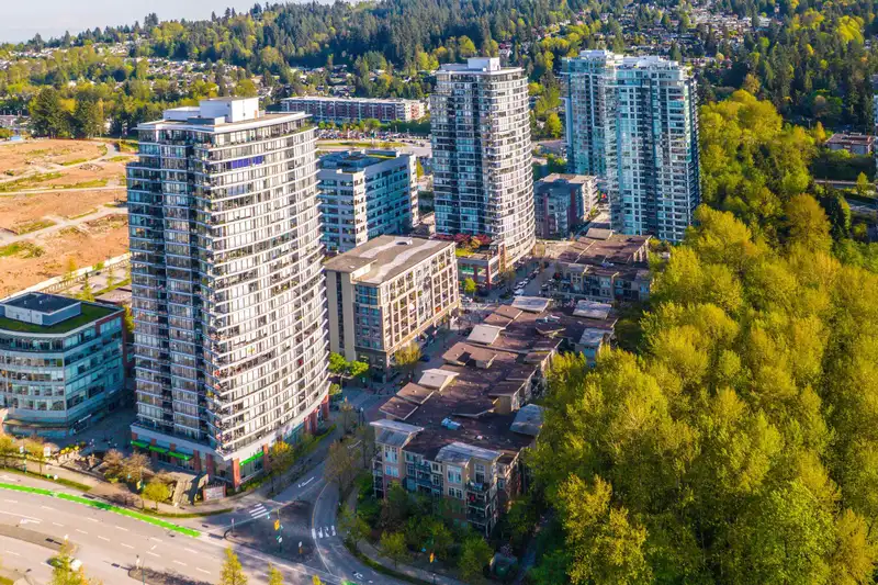 501 400 CAPILANO ROAD - photo 2 of 18