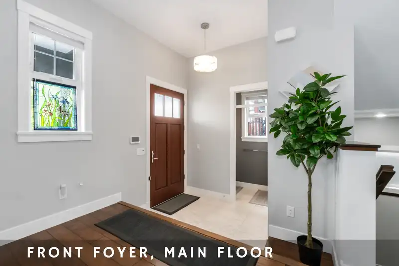 11040 HARRIS DRIVE - photo 2 of 40