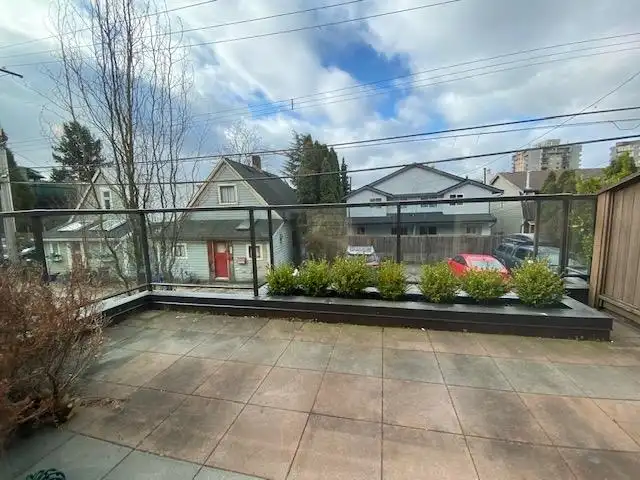 7 215 E 4 STREET - photo 2 of 17