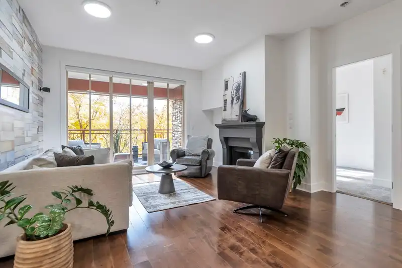205 16469 64 AVENUE - photo 3 of 40