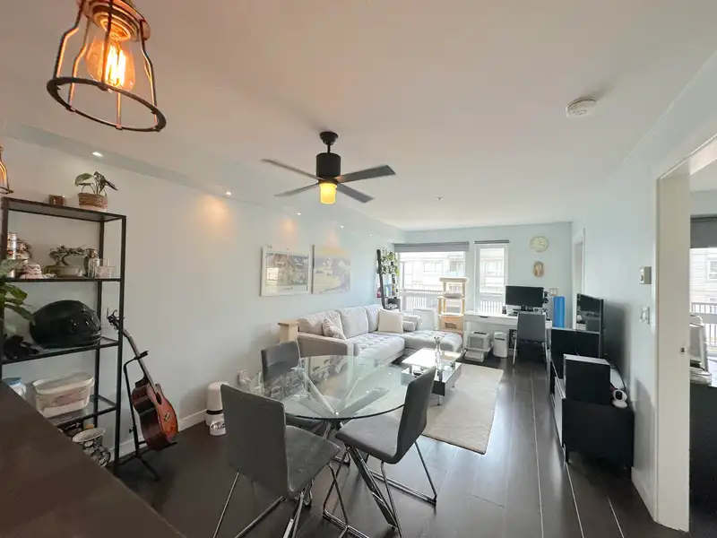 230 12339 STEVESTON HIGHWAY - photo 3 of 17