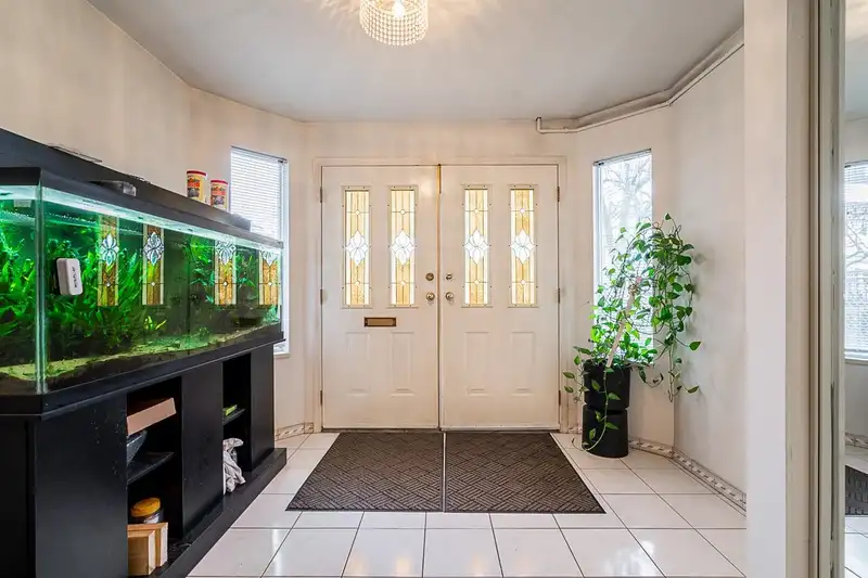3828 MAXWELL STREET - photo 2 of 40