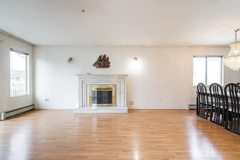 3828 MAXWELL STREET - photo 3 of 40