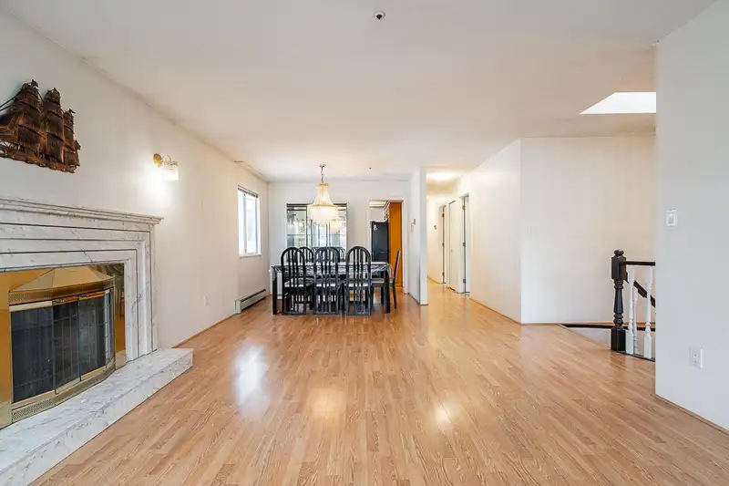 3828 MAXWELL STREET - photo 4 of 40