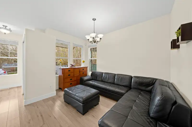 10292 242B STREET - photo 4 of 30
